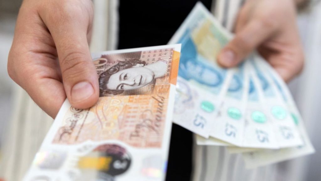 UK Banks Impose New Withdrawal Limits